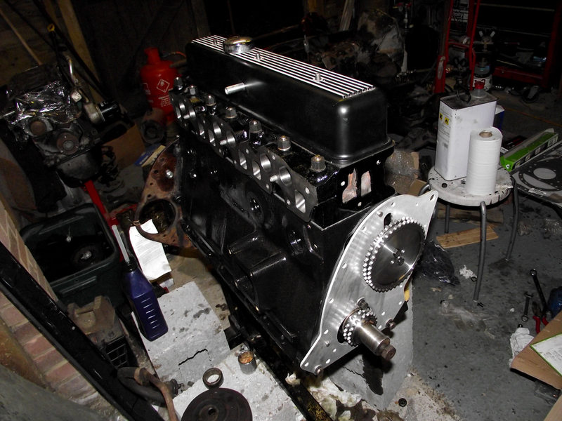 Illustration for article titled It's starting to look like an engine again :)